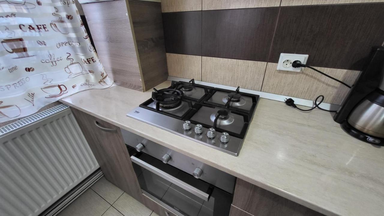 Apartament Navi Onesti Ngoại thất bức ảnh